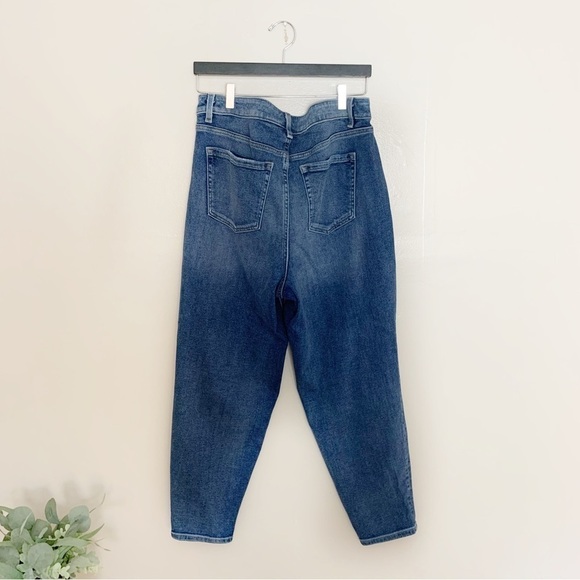 [Lane Bryant] Women's Distressed Taper Straight Leg Mom Jeans - Picture 6 of 7